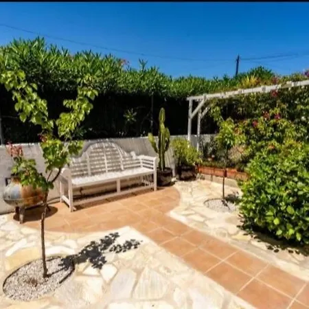 Parini Holiday home